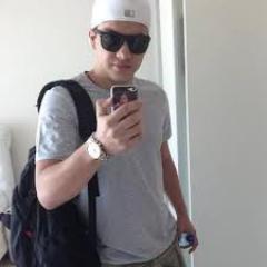 # Garota safada
# Wesley Oliveira (Safadão).

Apesar de você estar longe dos meus olhos, você nunca estará longe dos meus Pensamentos...

    TE AMO WESLEY
