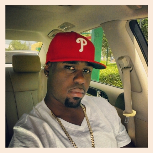 rhodge012's profile picture. 