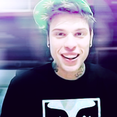 fedezmydrug's profile picture. E l'ho capito finalmente niente è per sempre nulla di nulla un bel cazzo di niente.

-Fedez. 
#rap