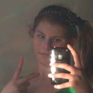 Annelottw06's profile picture. Love @_KussMarit, brunette, hcob, directioner, follow me on insta Annelotte_xoxo SWAG