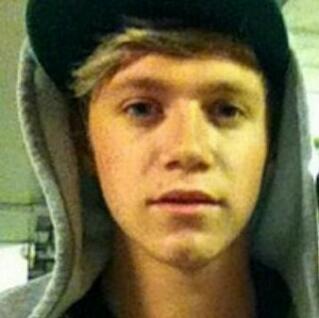 ZarrysHot's profile picture. ♥Zayn Malik, ♥Liam Payne, ♥Harry Styles, ♥Niall Horan, and ♥Louis Tomlinson are my EVERYTHING ♥