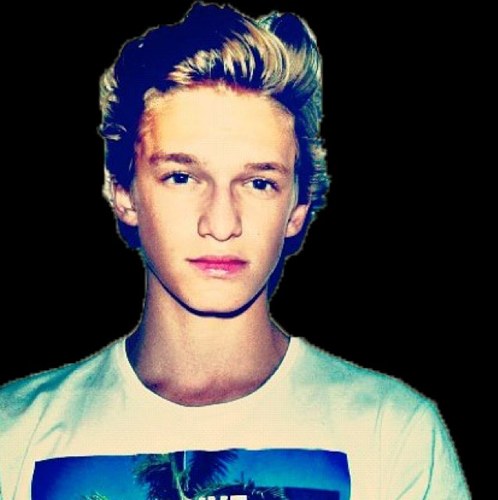 I wish , I hope , I'm sure , one day I'll meet Cody ! I wish that I'm living in California and that I know him .. But I'm french ! ( i still hoping ) ❤ | im 16