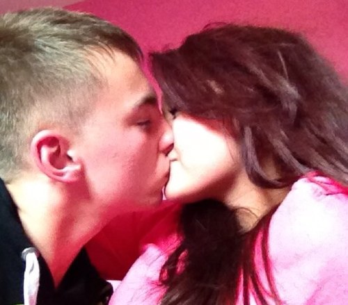 kayleightakhar's profile picture. Im crazy wierd an amazing an i love my boy lots xxxxxx