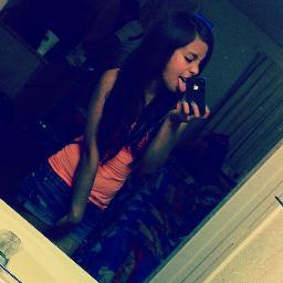 reny_ayala's profile picture. Mi vida? ella @ddlovato Lovatic forever&always. Stay Strong :33 #Lovatic ∞   #Belieber