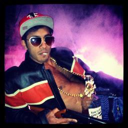 DhananjayThe1st's profile picture. Eatin yo gurl like curry while i ball like Steven Curry