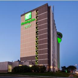 HolidayInnDSM's profile picture. The place to SLEEP . EAT . DRINK . CELEBRATE + MEET in Downtown Des Moines.