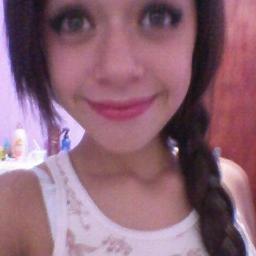 ooooi' se chegar mto perto eu te mordo na buchecha tah
@muleketaally sz