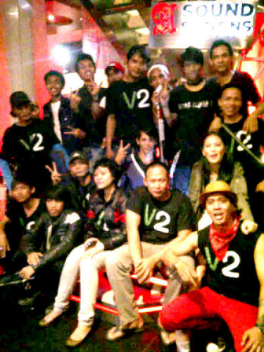 KawanV2_JKT's profile picture. @mike_mikallo  @eqtelecast @lutfidrumbeat|Executive Producer:@Makki_Parikesit|CP:Ibu Susi 0816843048 / Tobing +62816781514