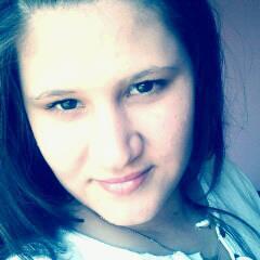 hi!!! my name is stjepana and i come from bosnia....I'm huge fan of Taylor Swift,Demi Lovato,One Direction ,BOOKS!!! I LOV YA ALL