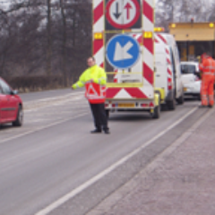 Wij zijn een jong, dynamisch bedrijf, gespecialiseerd in het leveren van volledig bevoegde verkeersregelaars.
en we hebben al veel tevreden klanten
