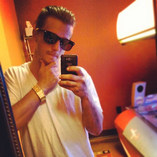 Kempfolk's profile picture. Im a dirty south born rapper from SC    but i reside in Gwinnett County GA. Im a solo artist but apart of a group called the A Kingz. Follow me and support!