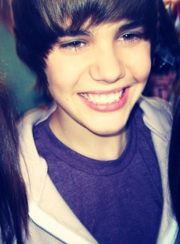 ♦lovin the biebs since the start♦
