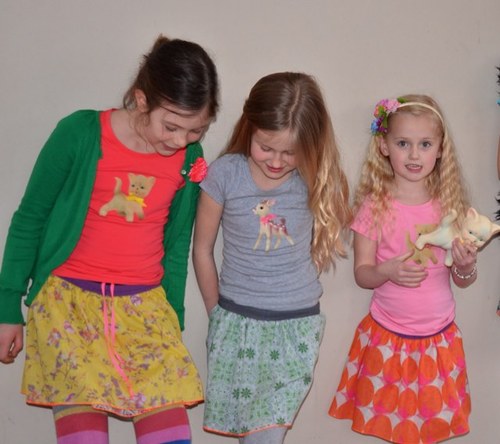 Appeltjes van Oranje is een eigenwijs label en maakt kleurrijke kinderkleding met een vintage touch