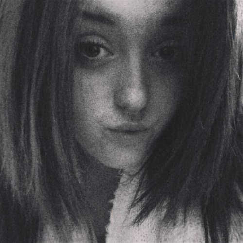 Follow me on instagram - clarelouisejones