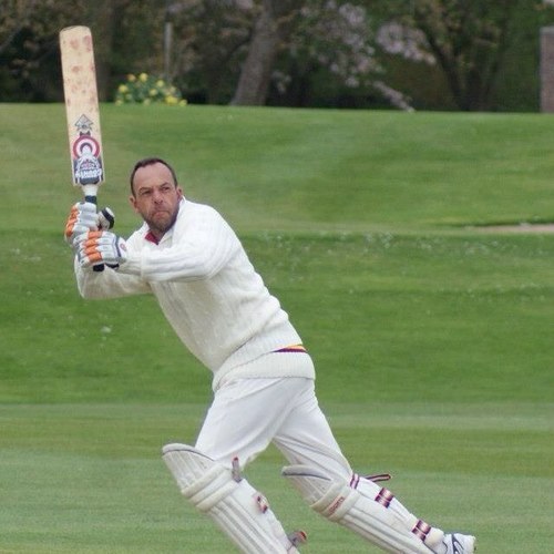 neweyr's profile picture. 