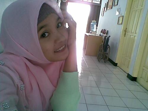 Pengagum kata bijak | Sastrawati | You Follow Me, So I'll Follow You