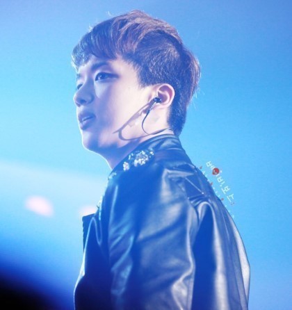 __940124__'s profile picture. 