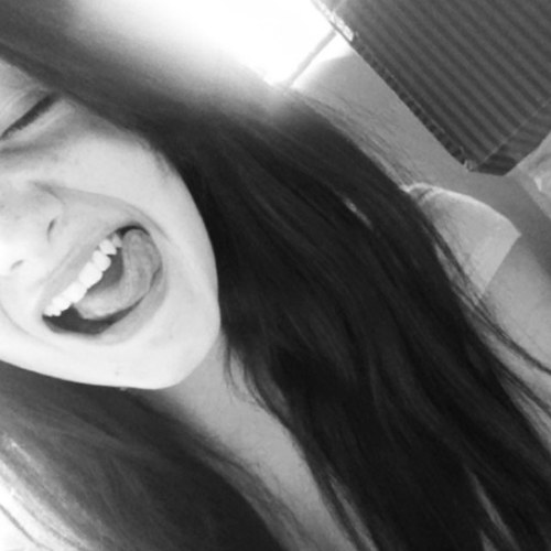 be care freee. neverr regrett. just live your lifee.