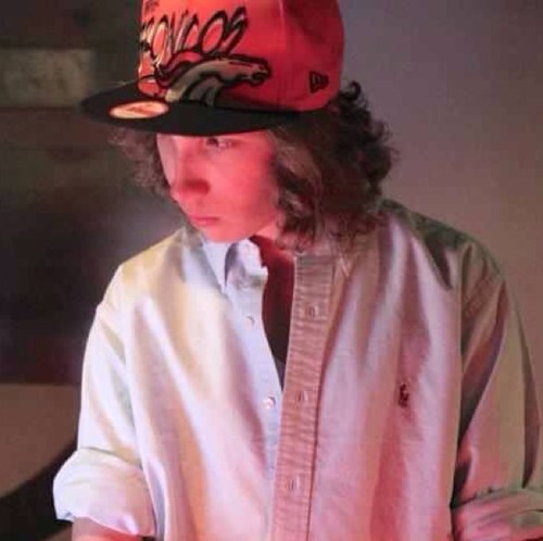 follow me on: 
(soundclound) https://t.co/8k6xI4Px
(Reverbnation) http://t.co/wyRdUh0I
(New Myspace) https://t.co/kGblTJgw
Facebook http://t.co/c3e2f5bc