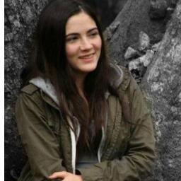 Name is Scarlett Teller.. The sister to Jax Teller @jax__teller ..Surviving this world.. The youngest and a badass ;) 17 years old.