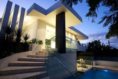 Real Estate Brokers helping people with their homes. We assist with the purchase and/or sale of your home as well as the resources for upkeep