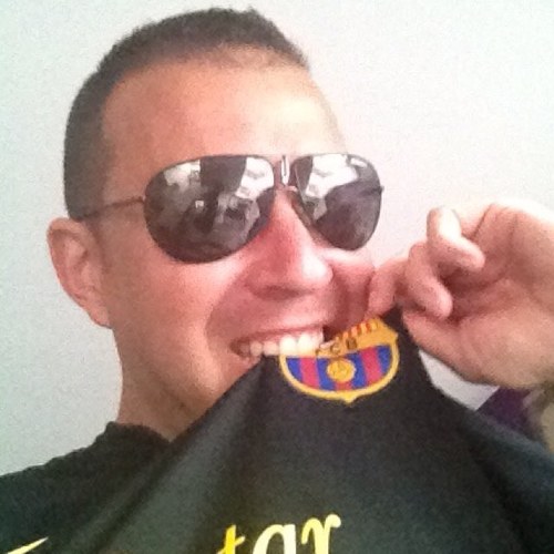 lennako's profile picture. 