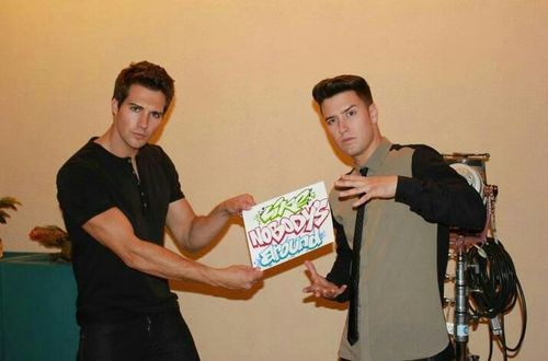 Latina. I was born on September 2, 1999. Big Time Rush is my life . Ohh follow me on Instagram mybatmanislogan