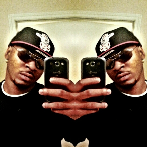 Ur reality is wat u make it #idontgiveafuck #determined #teamtanggang #fuckyafeelins
#HustleHardEnt follow me i follow u