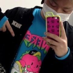 qwarkin's profile picture. muse.