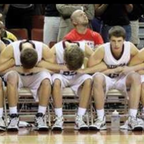 TheeBench's profile picture. #benchwarmer #wishIcoulddunk #imakeitrainfromdeep