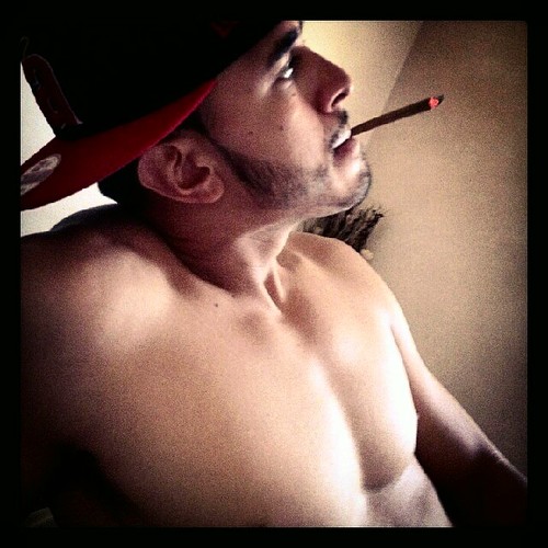 Hu$tla       #MoparPapi