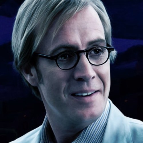 Im actually Dr.Connors from ESU labs. I made a terrible mistake with the lizard DNA.