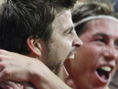 Gerard Piqué y FCBarcelona ( desde 2008). Corinthians. La Furia Roja. @3gerardpique