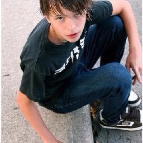 labrat_98's profile picture. I love cheese, usually follow back