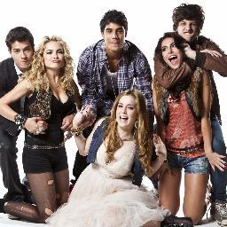 REBELDE....MEU AR...MINHA VIDA!!!!   U.U.        27/04 e 02/09 EU FUI ... txe amu divos REBELDES