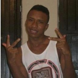 Um Menino Simples e Humilde com todos !