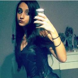 Amoo muito a minha Diva @maarinolasco , ela é minha vida,eu te amei desde que tii ouvi pela primeira vez, na musica Price Tag ^^ ,TEAMO!
https://t.co/IuKc2zU