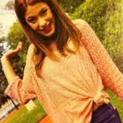 Hoola TiniStoessel lo unico que quiero es que me regales un segidor que sea tuyo te lo pido soy tu fan sos la mejor te amo!