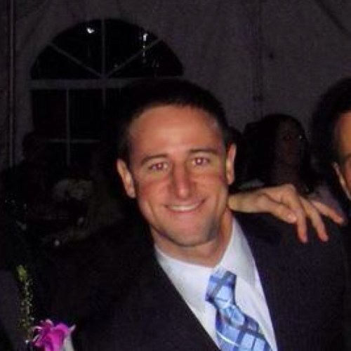 Islanders, Yankees, Giants fan. Bartender and accountant. Beach bum in the summer and ski addict in the winter.