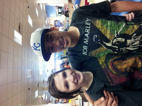 Im Hannah Donelson. 16 going on 17. I love my boyfriend Michael Pagan 3 10.21.123