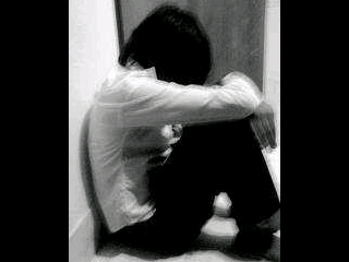 Hdup ta'mdah...pnuh prjuangan...btuh sseorang yg mw mngrti qt....yg mw hdup dgn qt dst ssah atau snag...mw mnrima qt ap adnya...