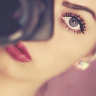 aaff939641's profile picture. رُغَم بَساطةُ قَلبي لنَ يفَهم إحَتياجاتِه أحَد