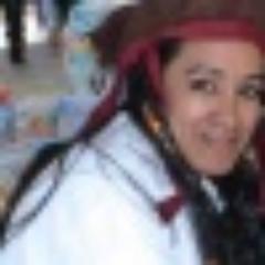 chavista, revolucionaria, en busca de la transformación del sistema capitalista hacia un sistema socialista que nos de calidad de vida.