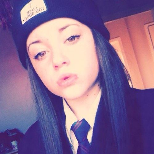 MollyBarker9's profile picture. 