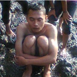 kecepetnjeret's profile picture. tiang dusun_opo anane_
inilah mupet kecepet njeret//