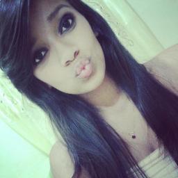 Eu te amo além do amor minha Barbie Morena , meu sorisso é melhor contigo , teu abraço me conforta. Obrigada por tudo mesmo 3 / Ana Flavia Aranha :3
