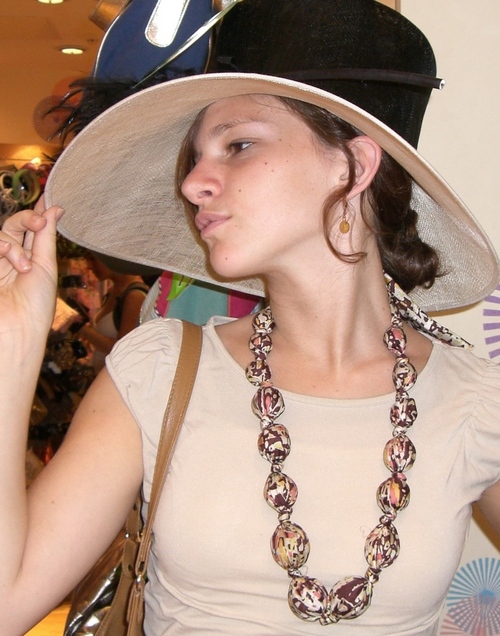 LauraLuWho's profile picture. The lady doth protest too much, methinks.