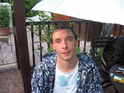 lpbird2000's profile picture. i dont need a bio im just great most of the time and the rest im sleepin :) so follow me n indulge into my weird world :O