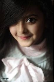 كَلآمـُّي يَحتـُّوُي عَلىّ نسبُه عأليُّهّ من [ آلكّحول ] فــَ آلرَجآء عَدم الآدمـأن .. ♥