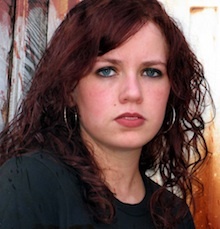 I hold a bachelor's degree in journalism from the University of Florida and currently blog for http://t.co/wcsC5ZCxhw